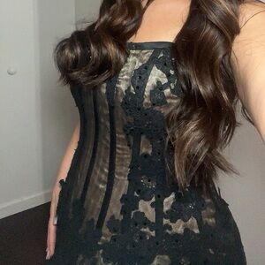 Elegant Black Lace Strapless Dress TRUE VINTAGE